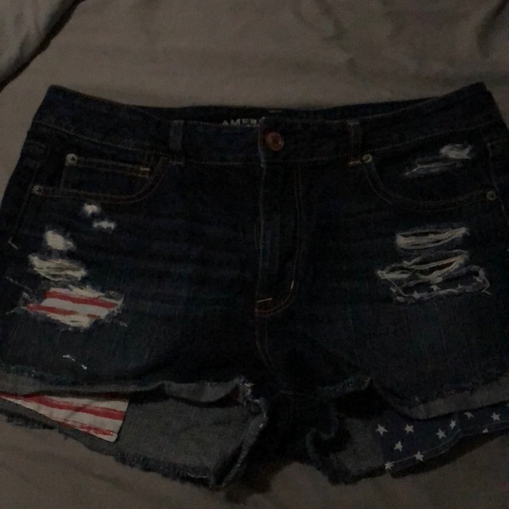 AE shorts